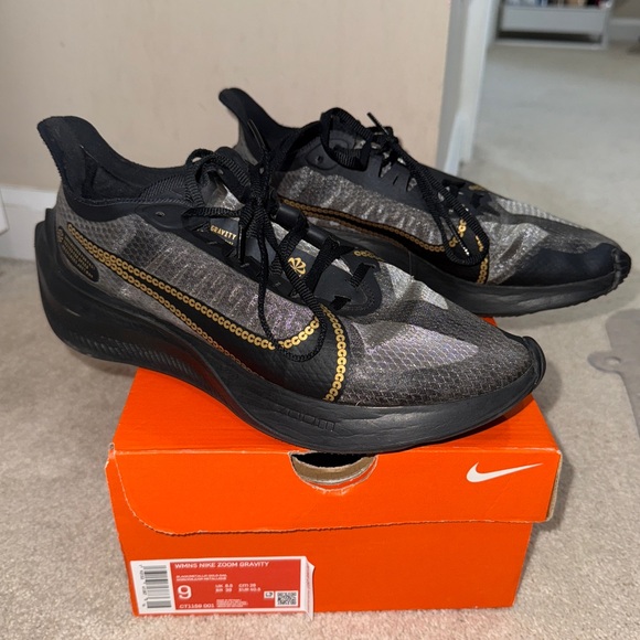 Nike Women’s Zoom Gravity - Picture 1 of 4